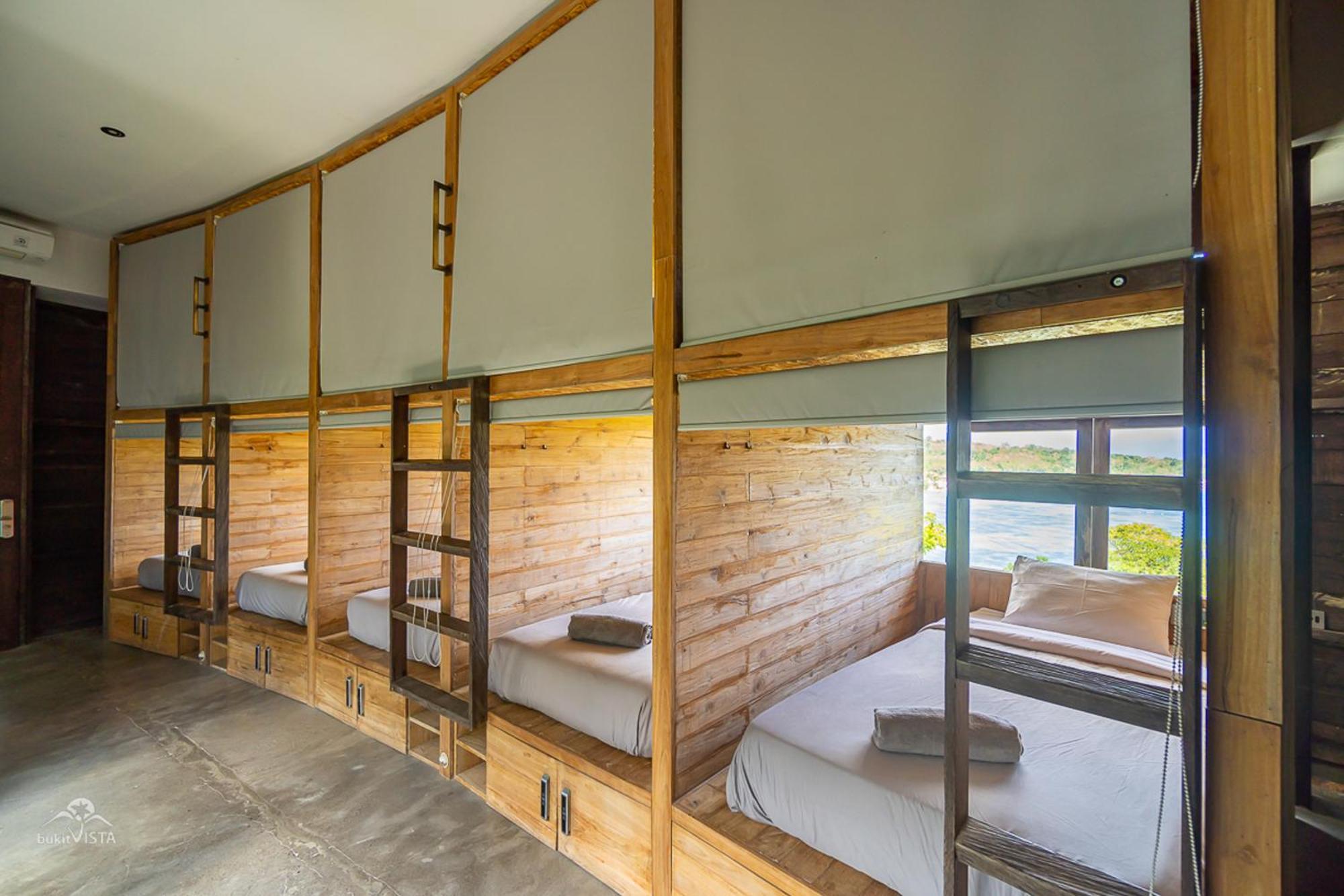 Bong Hostel Nusa Lembongan Exterior photo